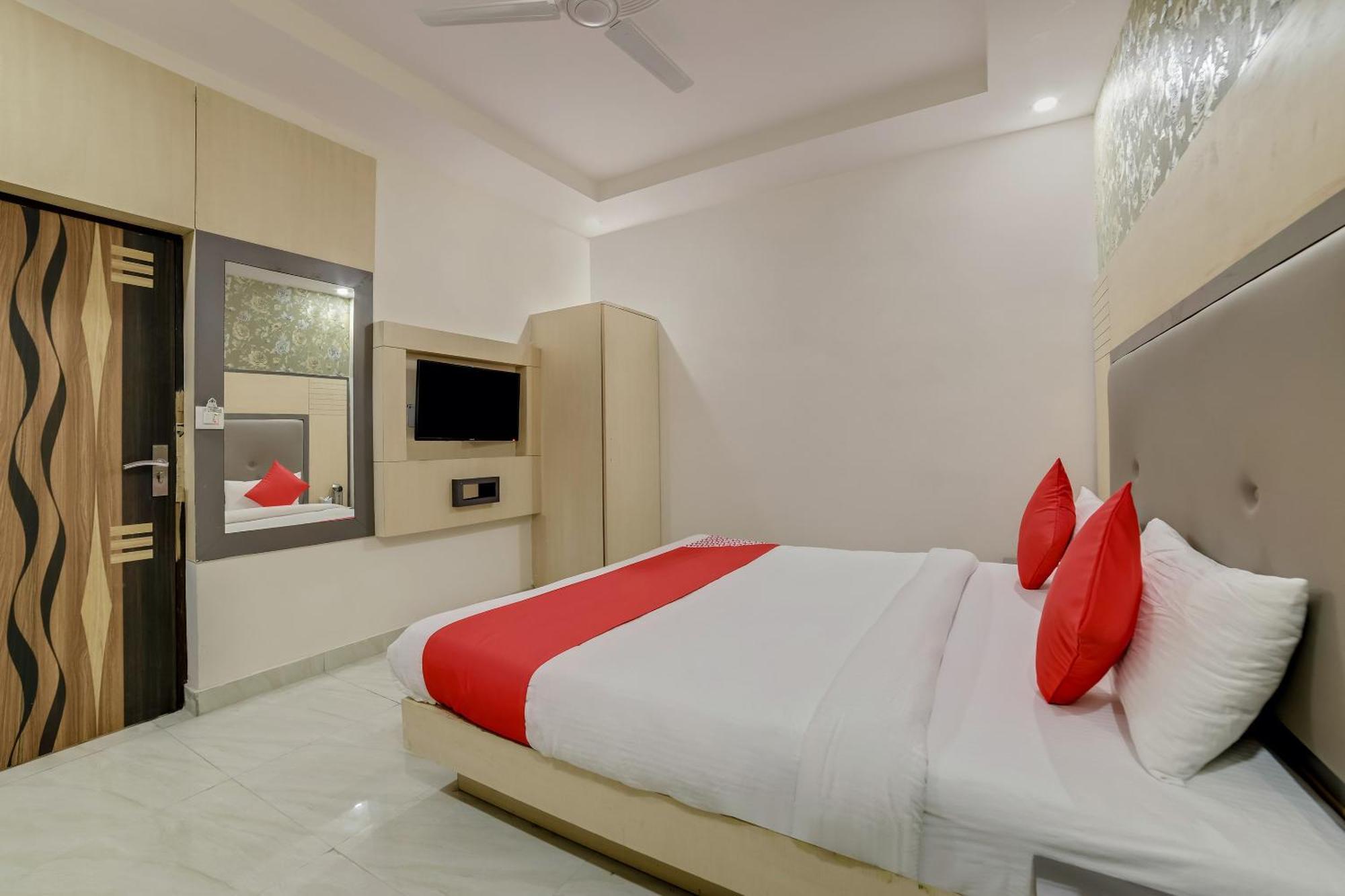 The Hostel Yard Noida Luaran gambar